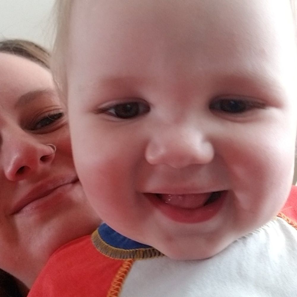 Meet your Posher, Cynthia